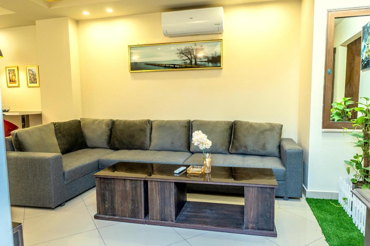 The Millenial Apartments & Suites Bahria Town Rawalpindi Extérieur photo