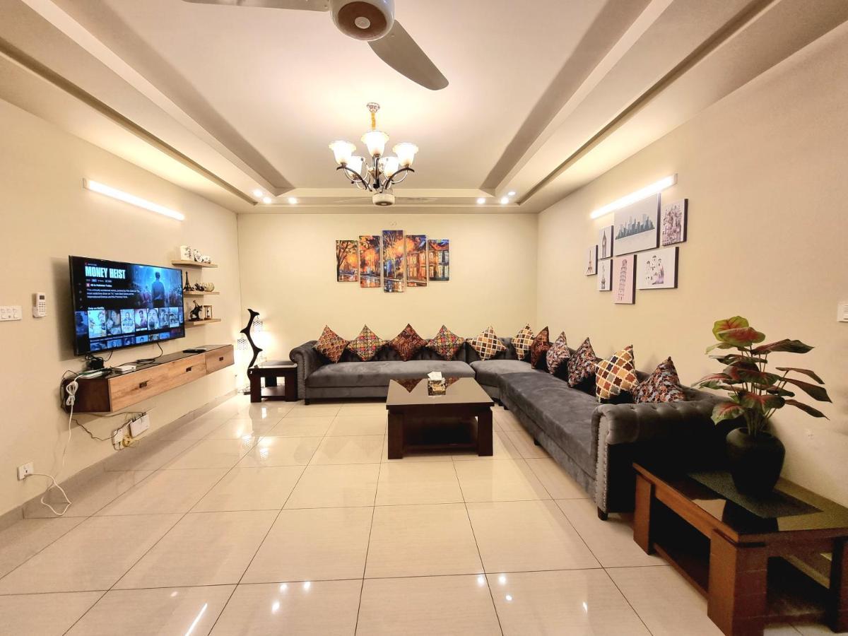 The Millenial Apartments & Suites Bahria Town Rawalpindi Extérieur photo