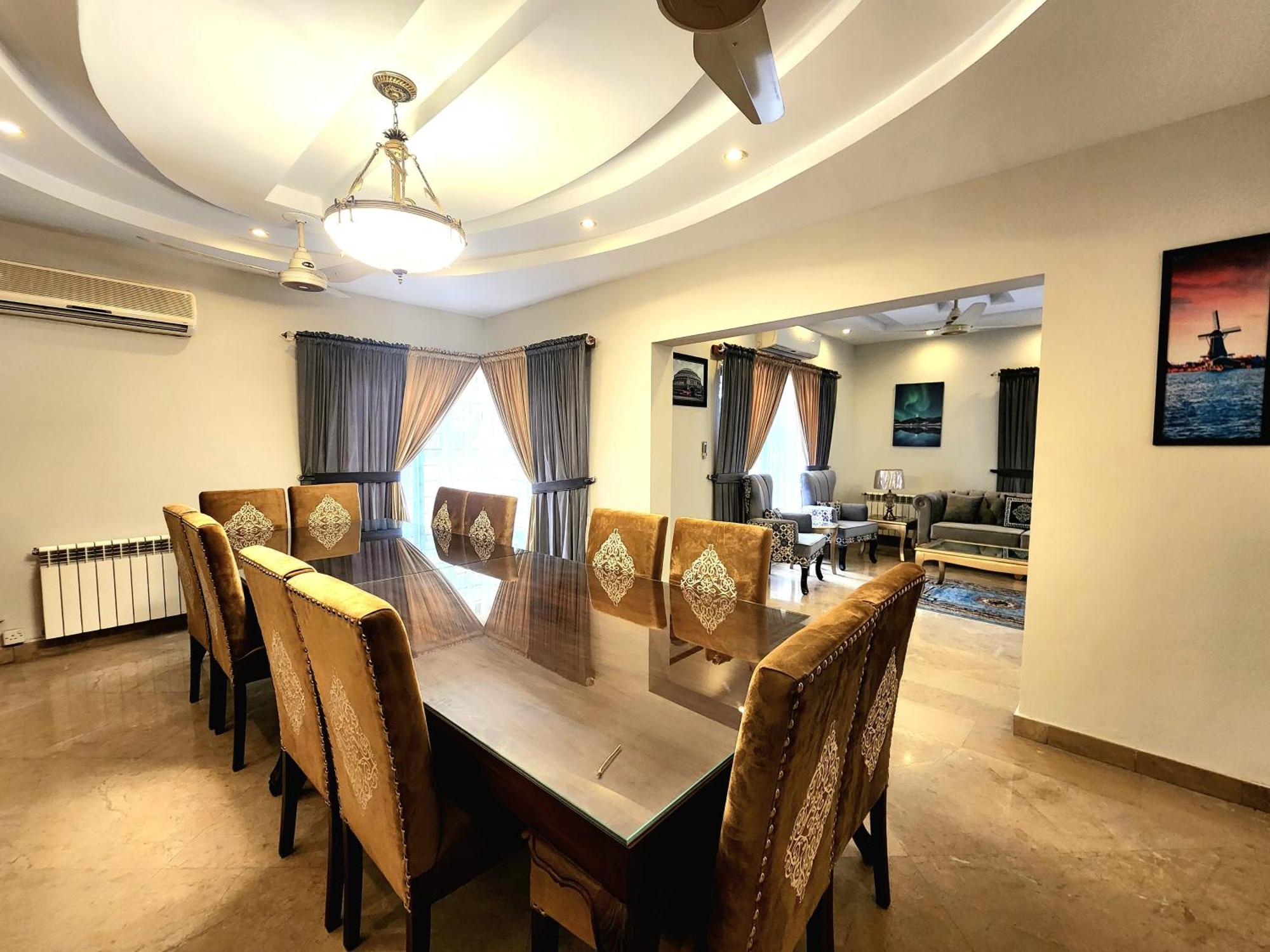 The Millenial Apartments & Suites Bahria Town Rawalpindi Chambre photo