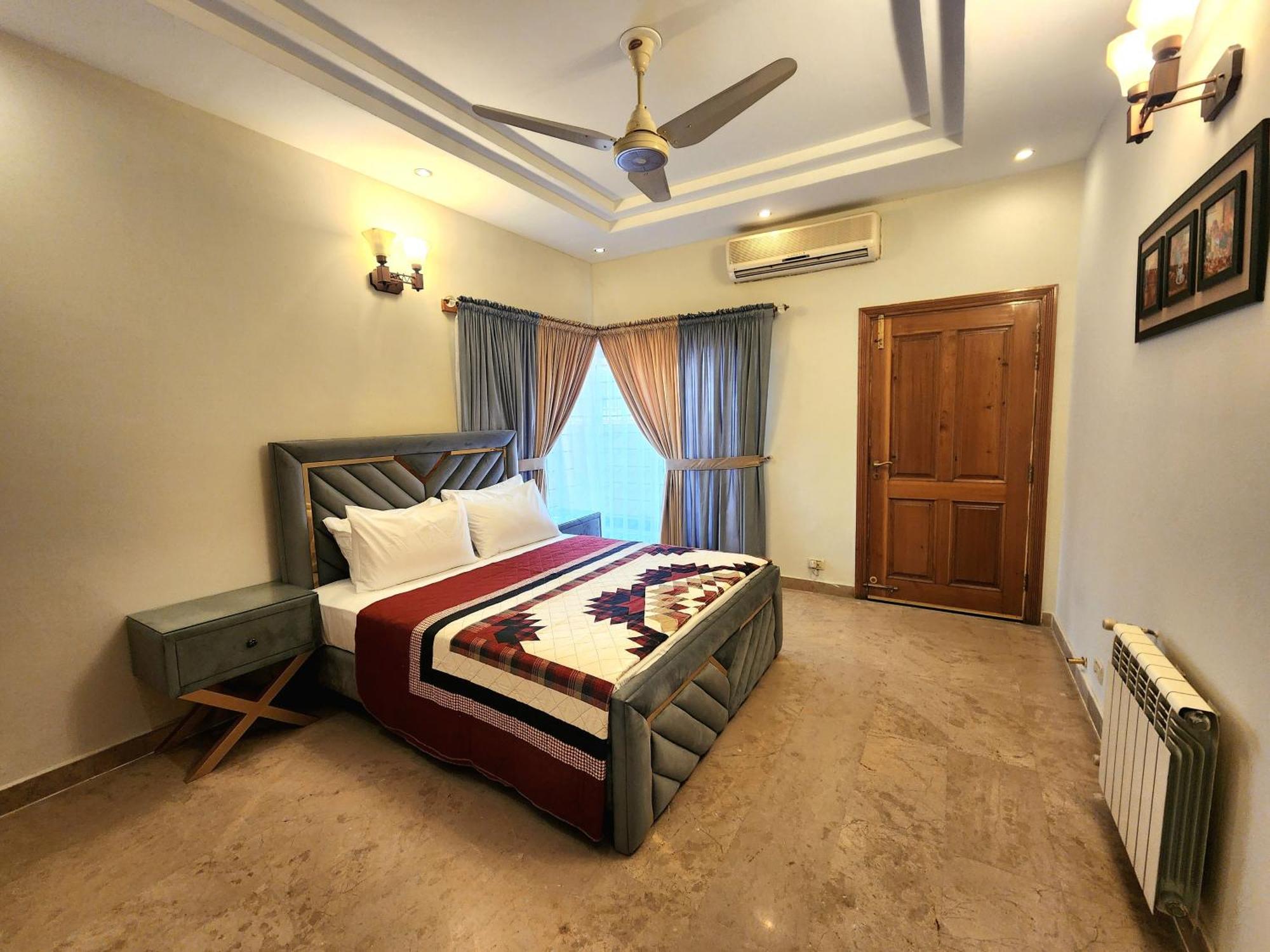 The Millenial Apartments & Suites Bahria Town Rawalpindi Chambre photo