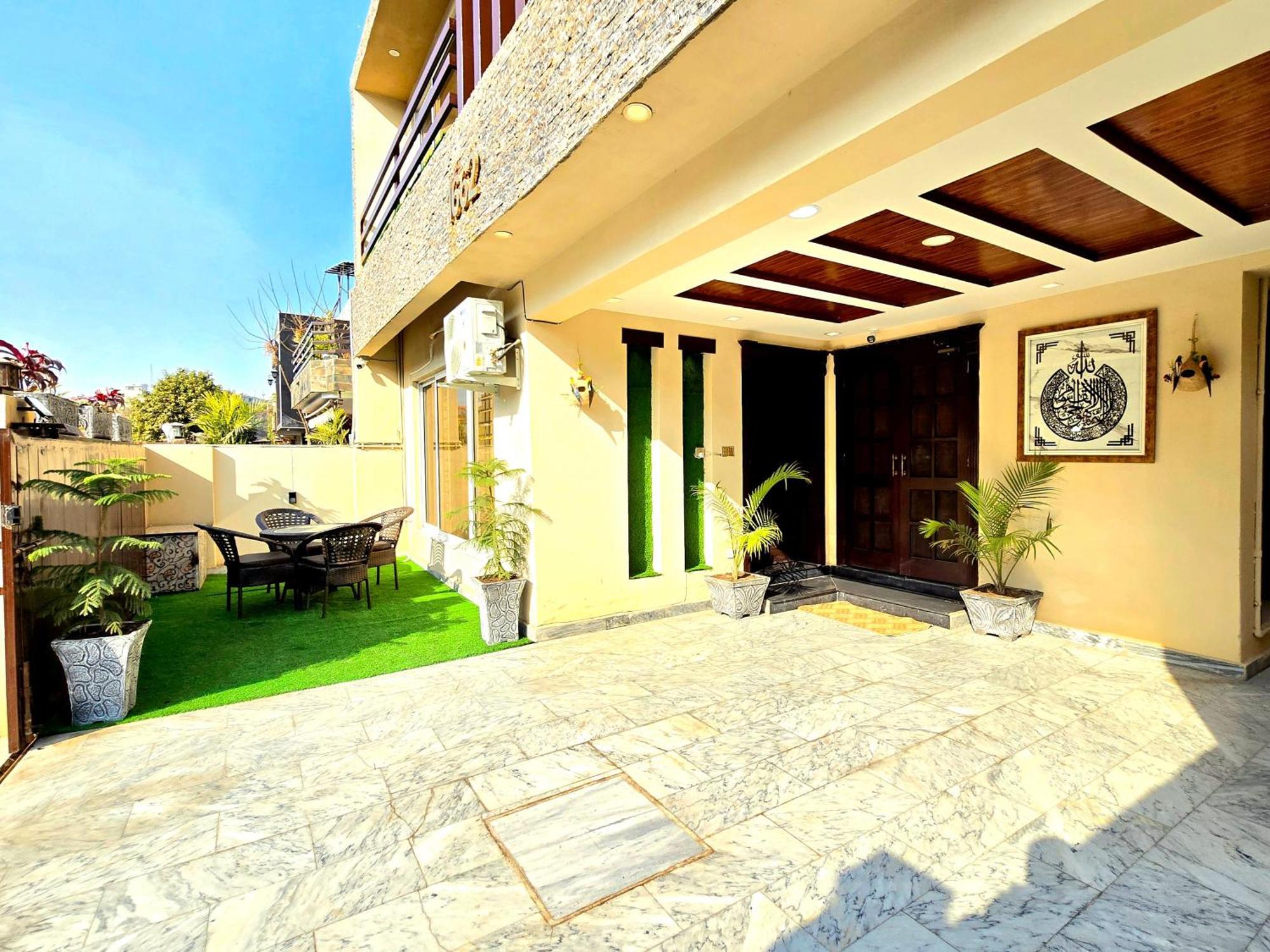 The Millenial Apartments & Suites Bahria Town Rawalpindi Extérieur photo