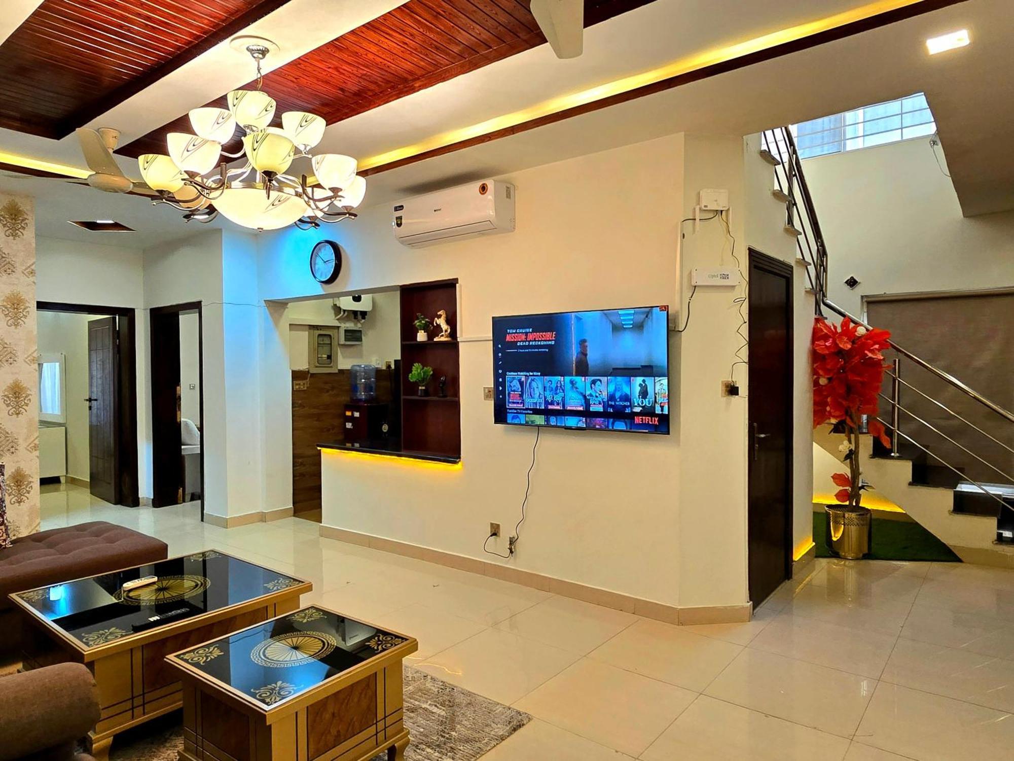 The Millenial Apartments & Suites Bahria Town Rawalpindi Extérieur photo